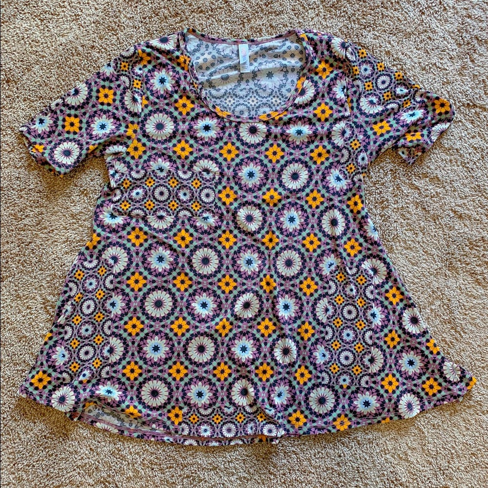 LuLaRoe Perfect Tee
